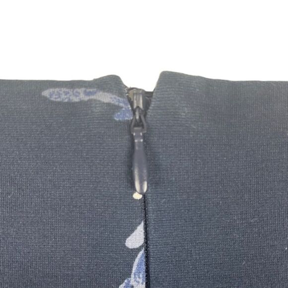 Sears Simply Styled Navy White Petite Floral Stretch Ponte mini Skirt Size: XL - Picture 3 of 4